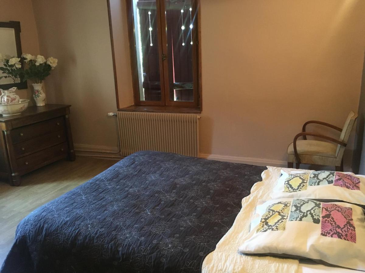 Le Jolis Bois Bed & Breakfast Raon-lʼÉtape Exterior foto